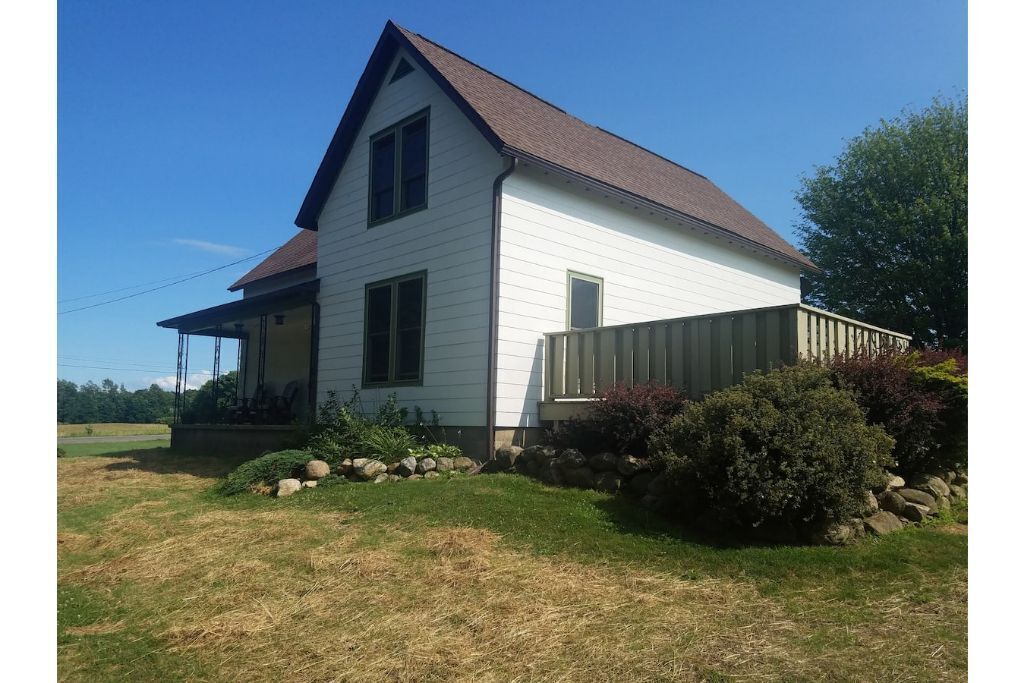Country Farmhouse Lodge