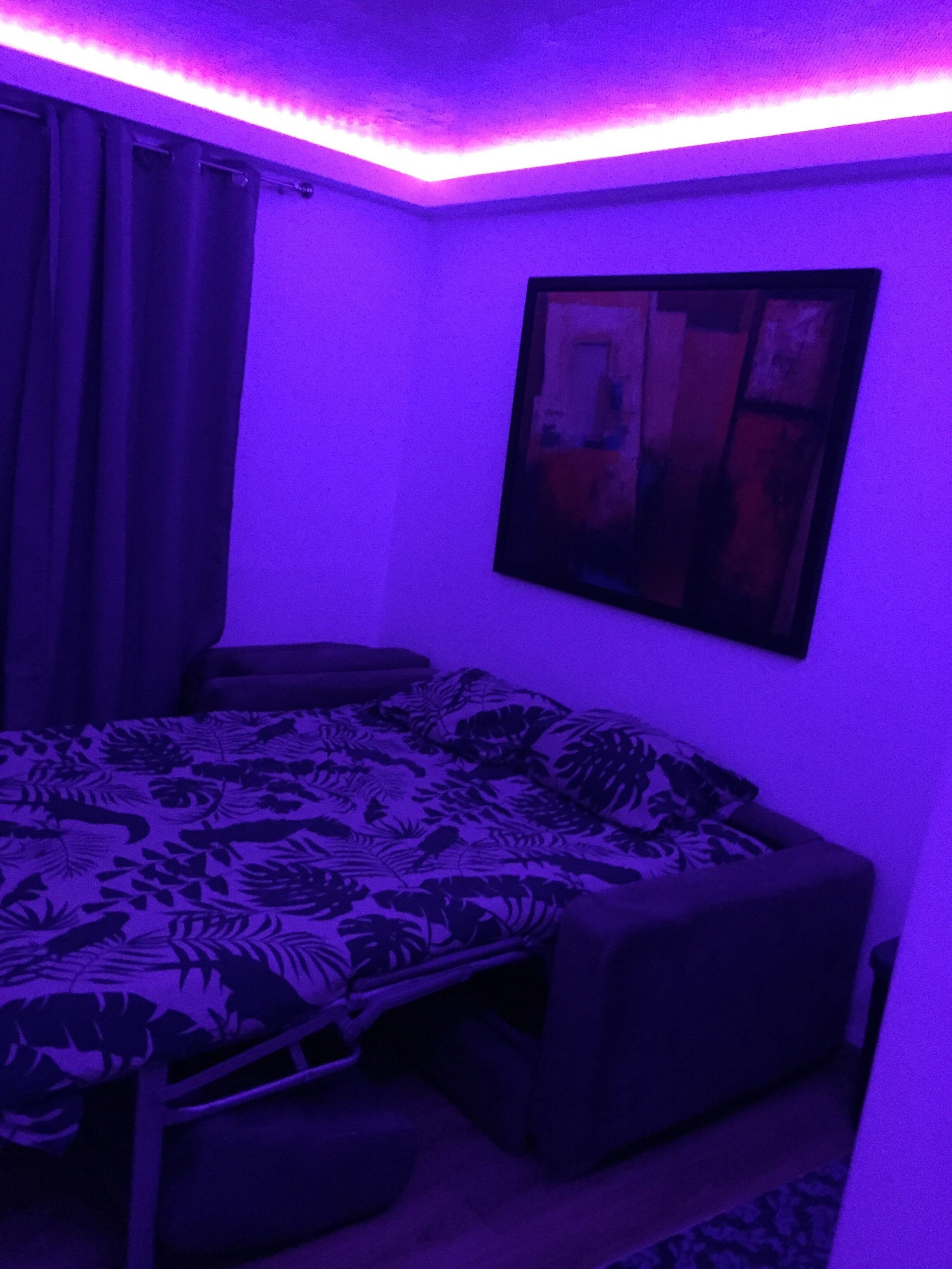 Small private cocooning corner 4min walk from the station