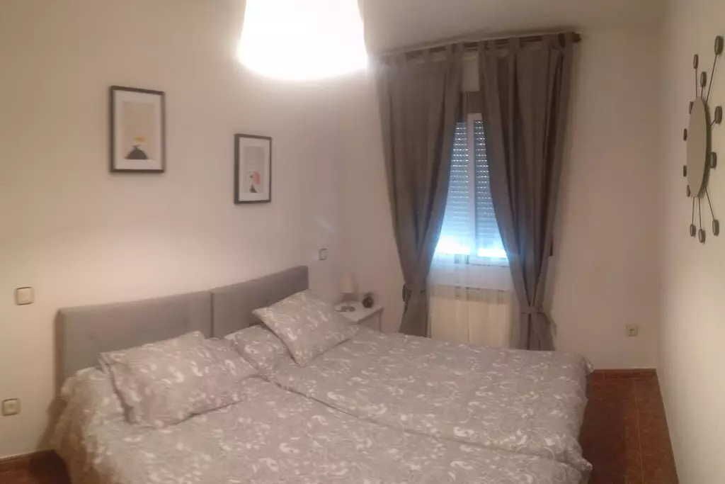 Gran Jaguar rural chalet in Entrepinos, in Sierra Oeste