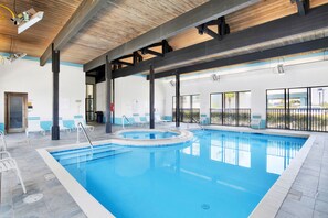 Piscina interna, piscina aquecida