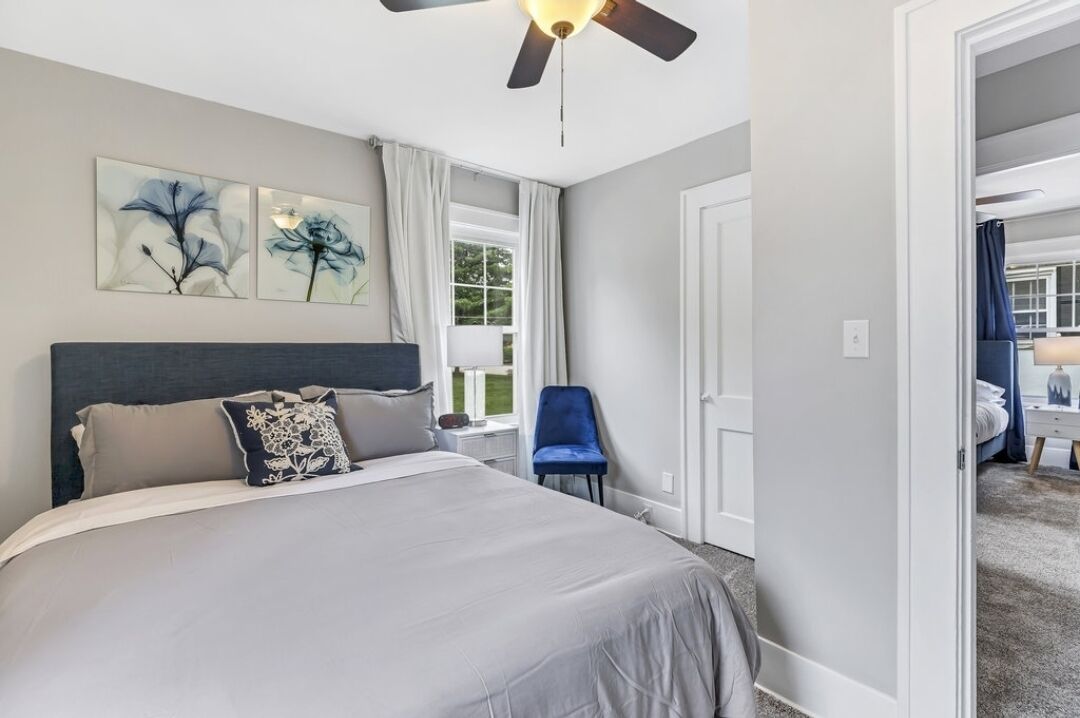 🌷RARE NEW TREASURE🌷2 Homes+Outdoor Gathering Area. Two Blocks From Main St.!!!