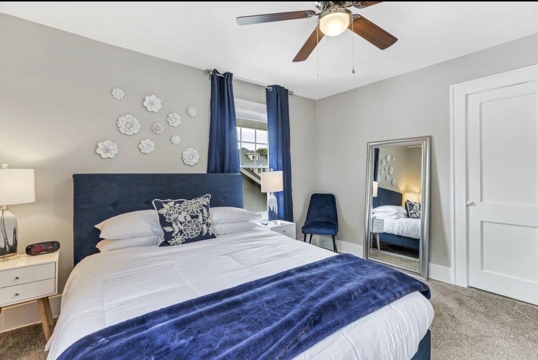 🌷RARE NEW TREASURE🌷2 Homes+Outdoor Gathering Area. Two Blocks From Main St.!!!