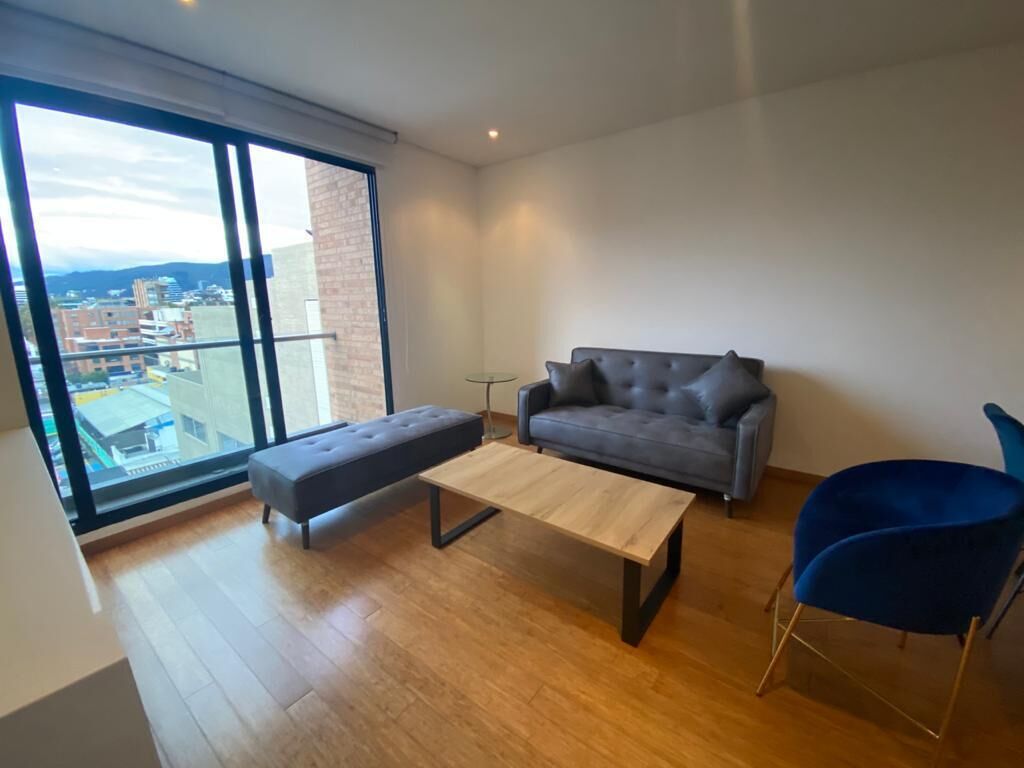 SPECTACULAR APARTMENT AREA 93 WITH BALCONY 