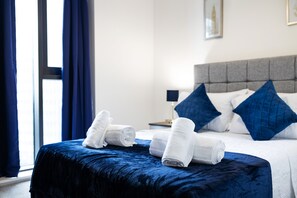 2 bedrooms, iron/ironing board, free WiFi, bed sheets - ✪ 30% OFF MONTHLY |✪RELOCATIONS OR BUSINESS ✪ |2 Bed Apt ✪ |SHERATON VIEW |WIFI  (Birmingham)