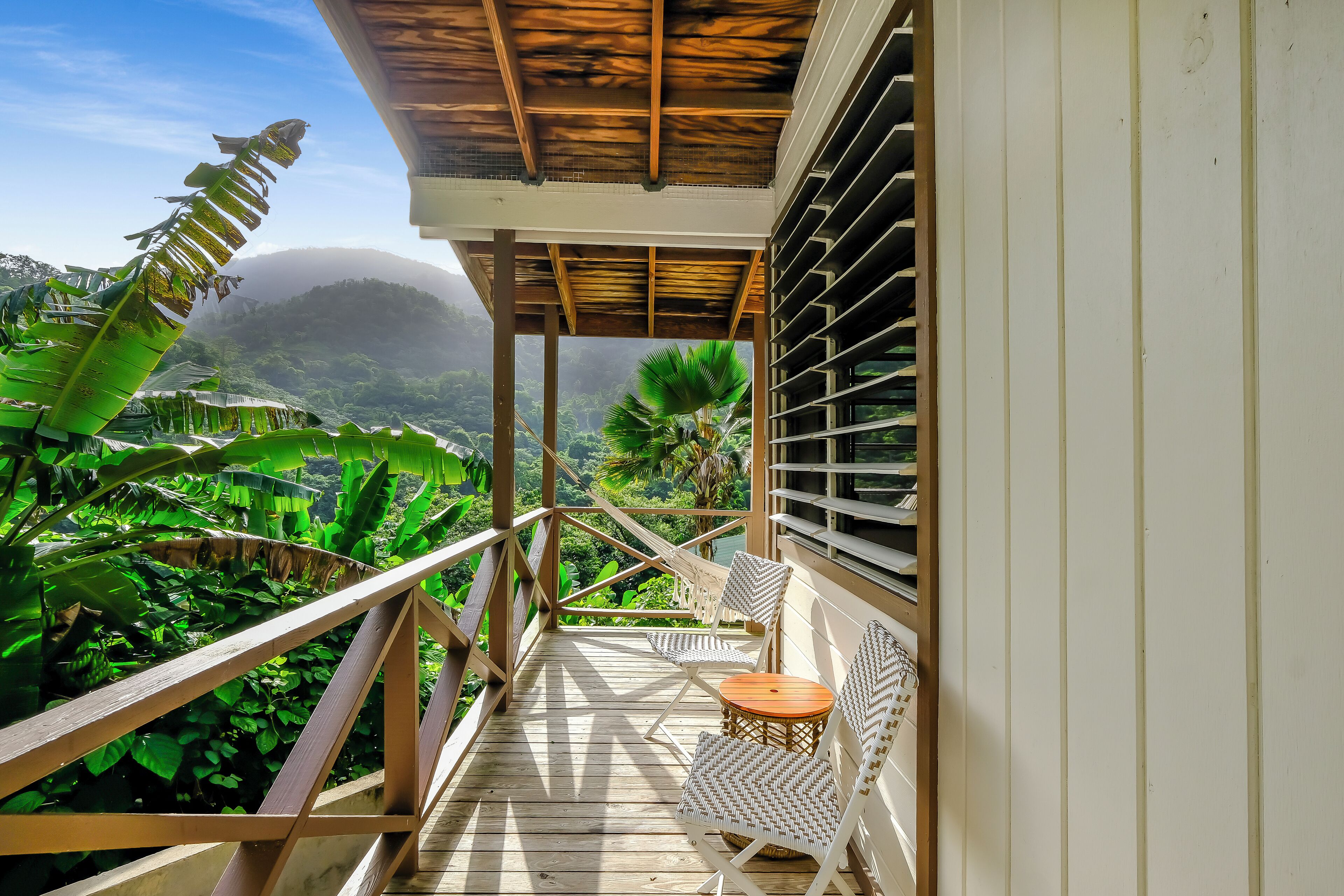 Premium bedding, individually furnished, laptop workspace, free WiFi