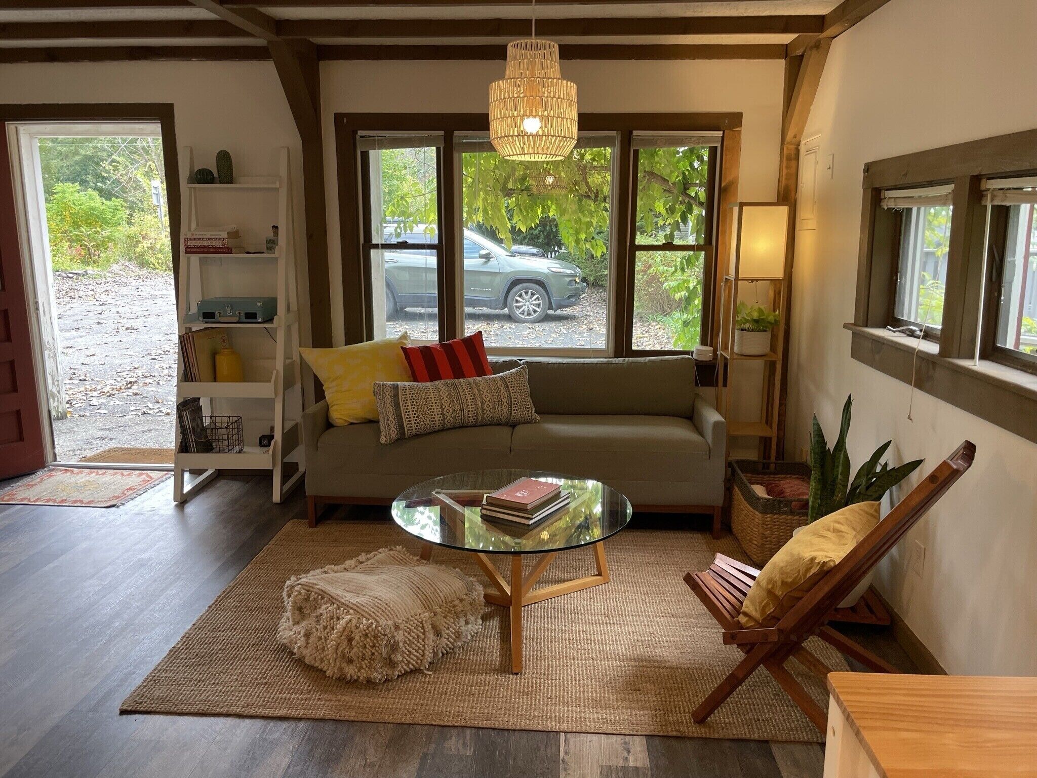 Phoenicia Creekside Cottage