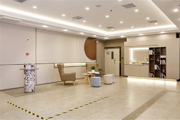 Unclassified image, 1 of 9, button - Home Inn Hotel Beijing Wanshou Road Subway Station (Beijing)