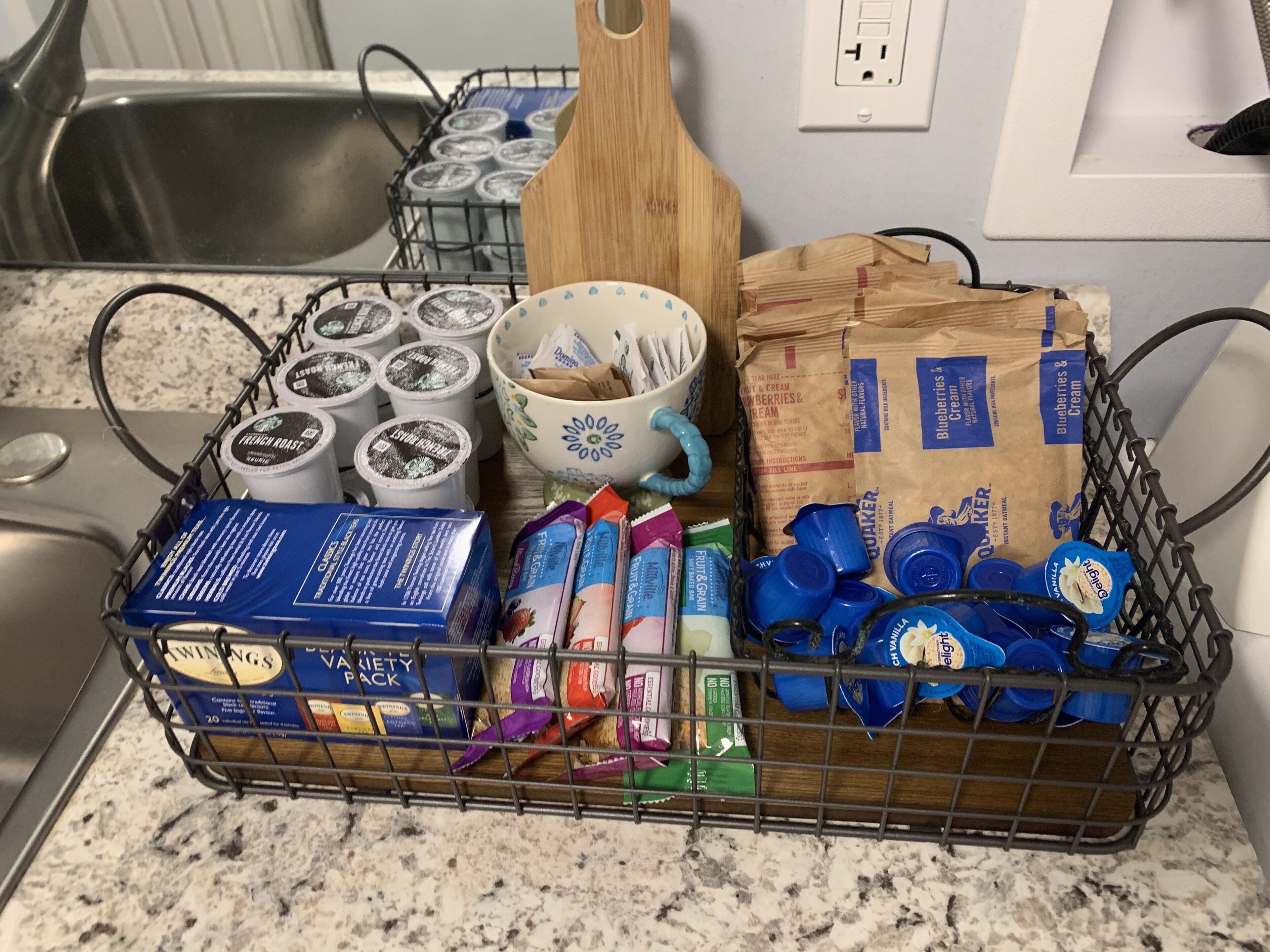 Gorgeous Waterfront -Non Smoking -Private Basement Suite