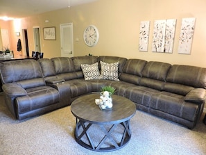 Smart TV, fireplace, DVD player