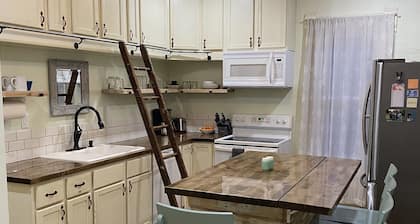 Family friendly in the peaceful heart of town