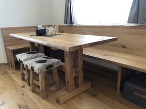 Dining - Renovated 3 Rooms Apartment in Ruschein near Laax (Ruschein)