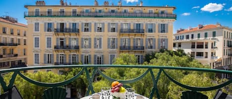Restauration en plein air