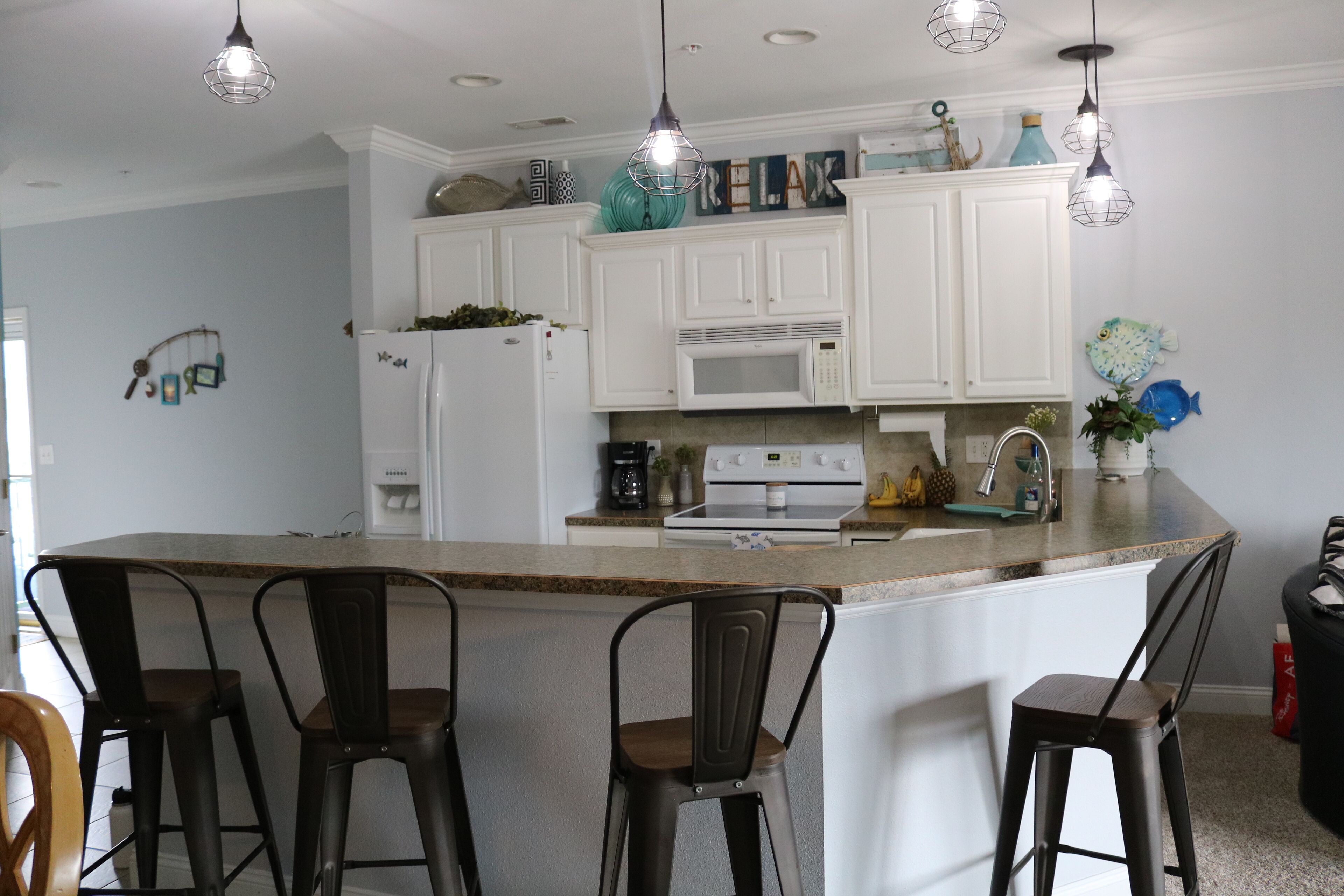 Year Around Relaxation with Beautiful Lake View for Making Memories!