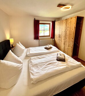 1 dormitorio, Internet, ropa de cama