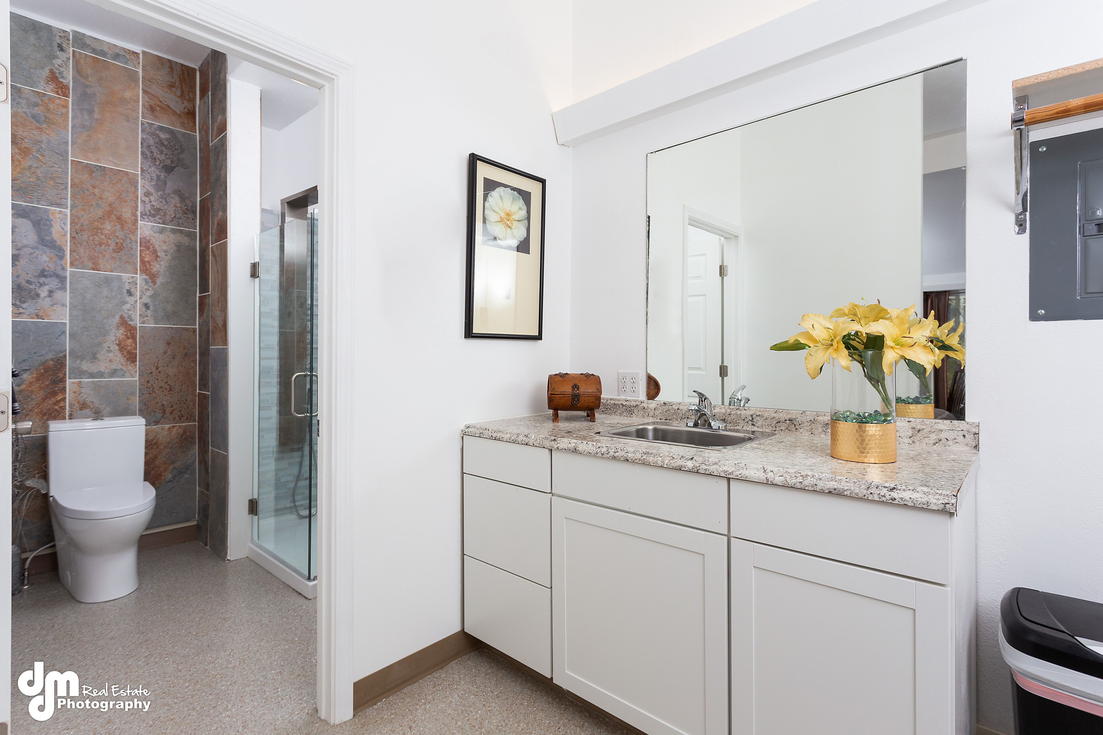 Chugach Mountain View Fox Den Suite