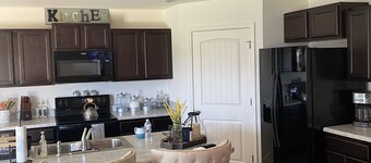 BRAND NEW VILLA *cozy and comfortable UA/ UAB Located in Vance, East Tuscaloosa 