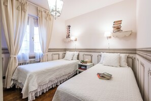 3 camere, ferro/asse da stiro, Wi-Fi gratuito, lenzuola