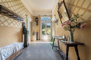 4 Schlafzimmer, Bügeleisen/Bügelbrett, kostenloses WLAN, Bettwäsche