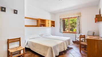 4 chambres, fer et planche Ă repasser, Wi-Fi gratuit, draps fournis