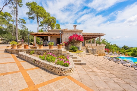 Piscina. Casa vacanze "Es Boquet", con piscina e Wi-Fi