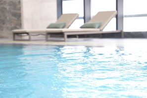Indoor pool - Yancheng Marriott Hotel (Yancheng)