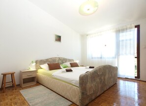 2 bedrooms, internet