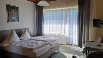 1 Schlafzimmer, Zimmersafe, Reisekinderbett, WLAN