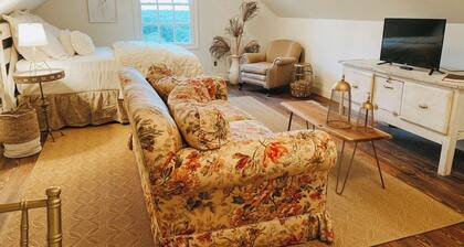 Wine Country Retreat at Cardinal Hill