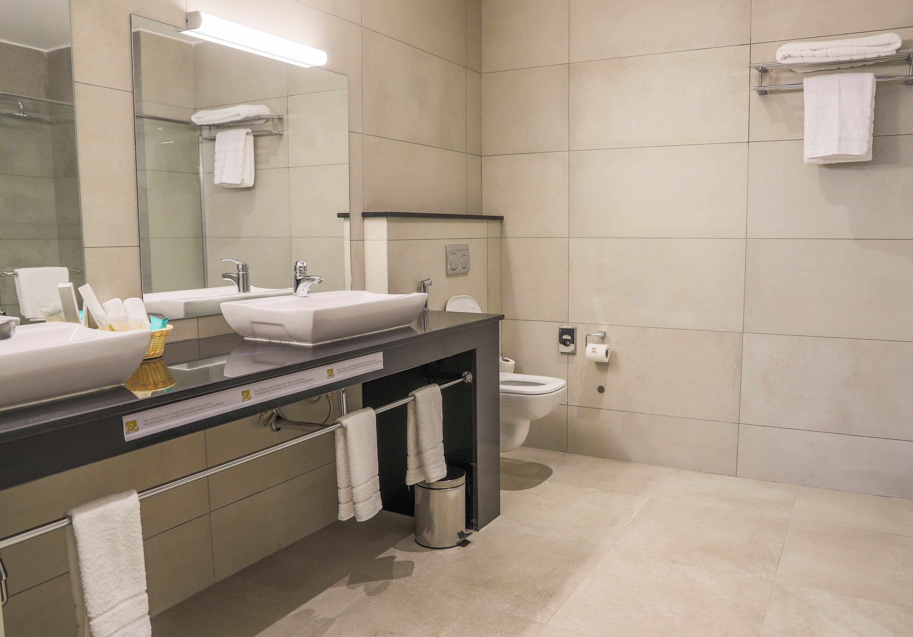 1 bedroom, premium bedding, minibar, in-room safe