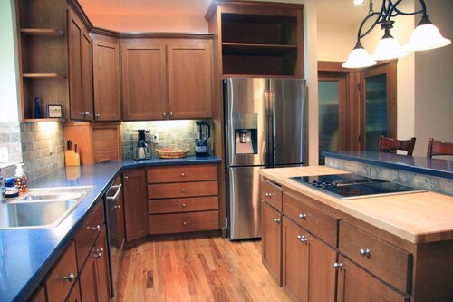 Welcome to The Nisqually Highland Ranch