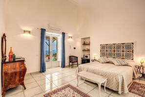 2 Schlafzimmer, Reisekinderbett, kostenloses WLAN, Bettwäsche