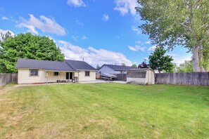 Exterior - A La Mode 3 bedroom Home | Meridian, ID (Meridian)