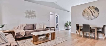 A La Mode 3 bedroom Home | Meridian, ID
