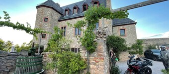 Landlust: Bauernhaus mit Geschichte und Charakter. Mit großem geschlossenem Hof