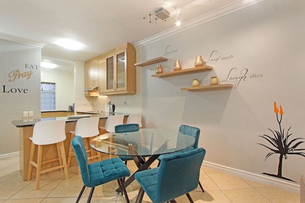 Apartment (2 Bedrooms) | Innenbereich