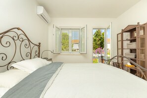 Traditional-Villa
