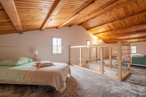 4 habitaciones, tabla de planchar con plancha y wifi gratis 