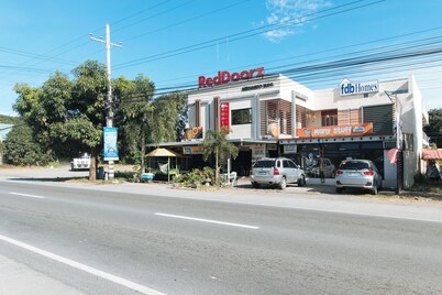 Reddoorz @ FDB Homes Nueva Ecija