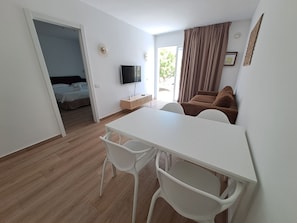 1 habitación, wifi gratis y ropa de cama