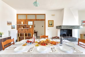 Apartment | 3 Schlafzimmer, Bügeleisen/Bügelbrett, kostenloses WLAN