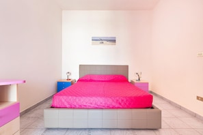 Apartamento | 3 quartos, ferros/tábuas de passar roupa, Wi-Fi de cortesia
