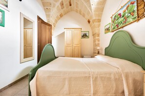 5 camere, Wi-Fi gratuito