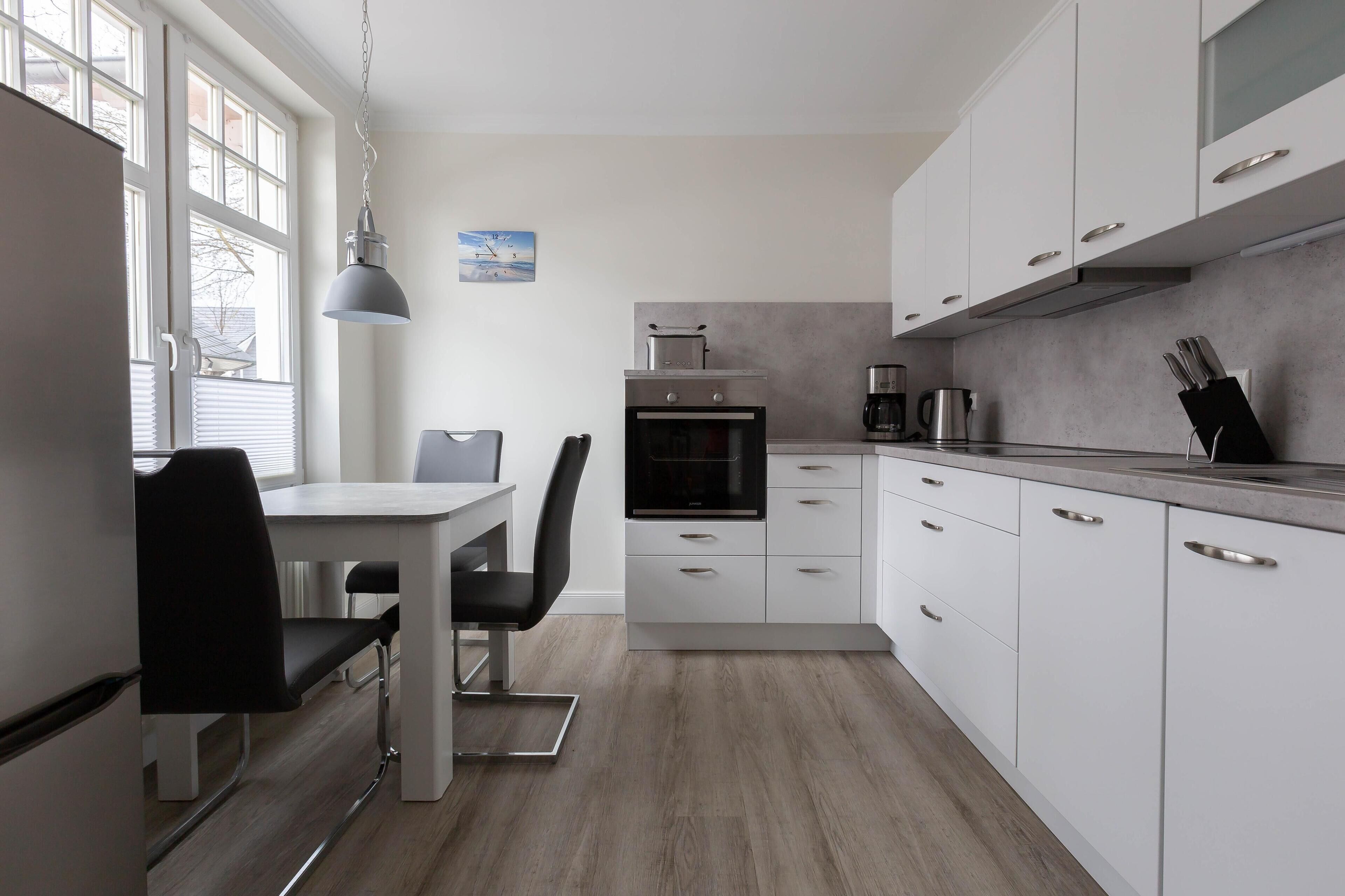 Apartment beach runner 1