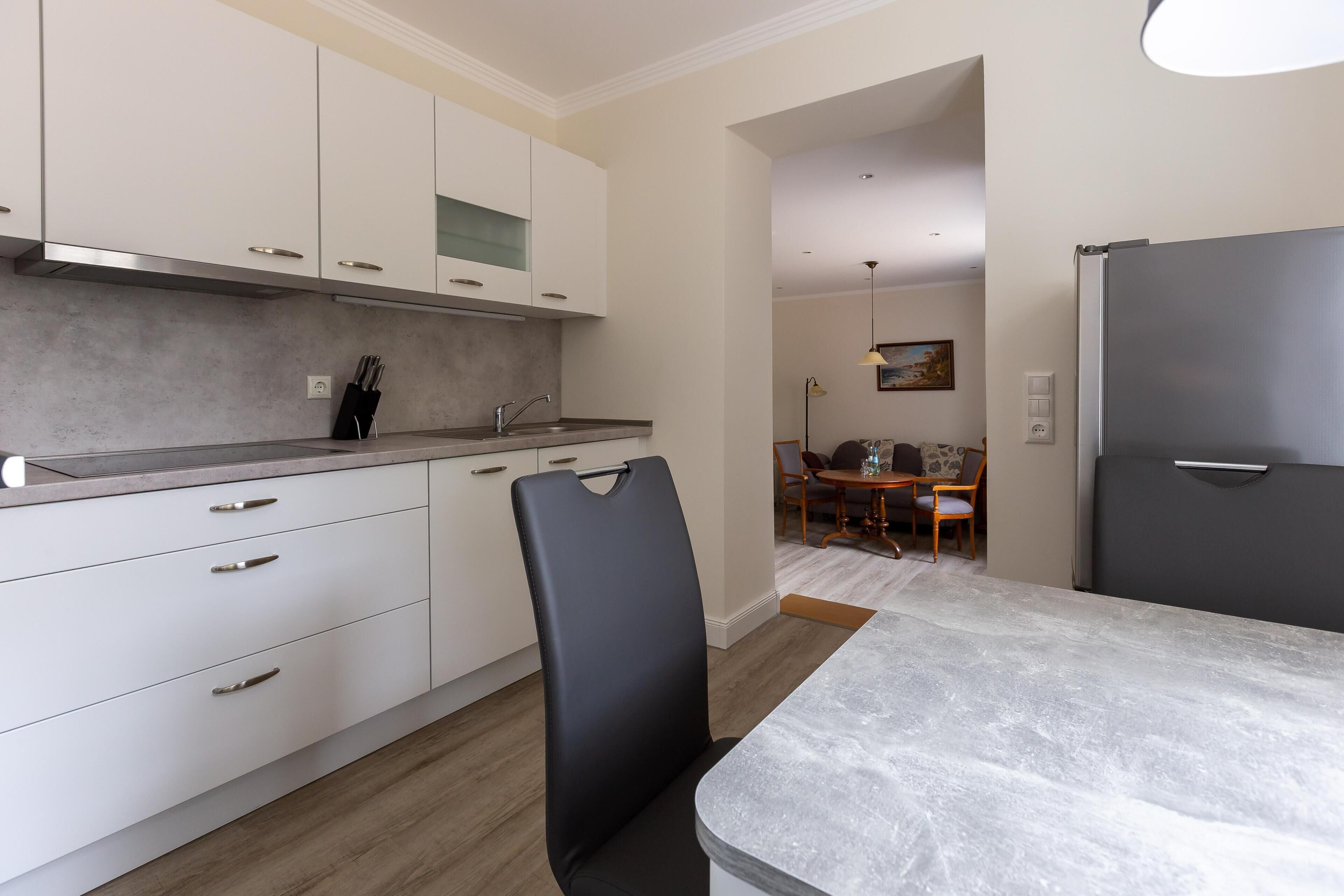 Apartment beach runner 1