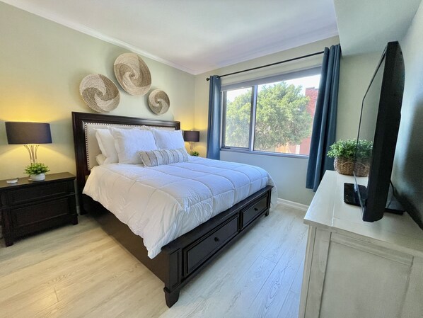 1 bedroom, desk, iron/ironing board, free WiFi
