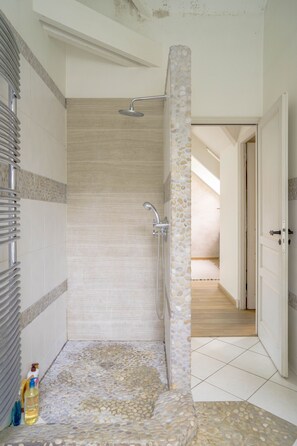 Badewanne, Whirlpool