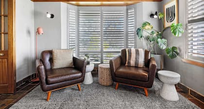 Bendalong | Rural Retreat, Short Drive to CBD