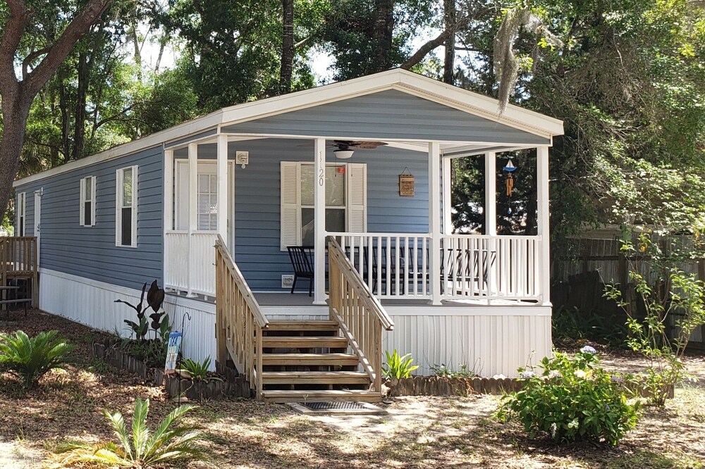 Cottage located in a local fish camp with boat parking.