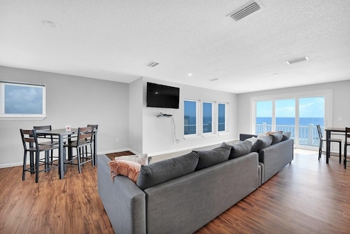 New Ponte Vedra 9 bedroom Estate home!