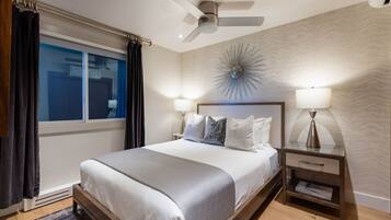 2 chambres, coffres-forts dans les chambres, fer et planche Ă repasser